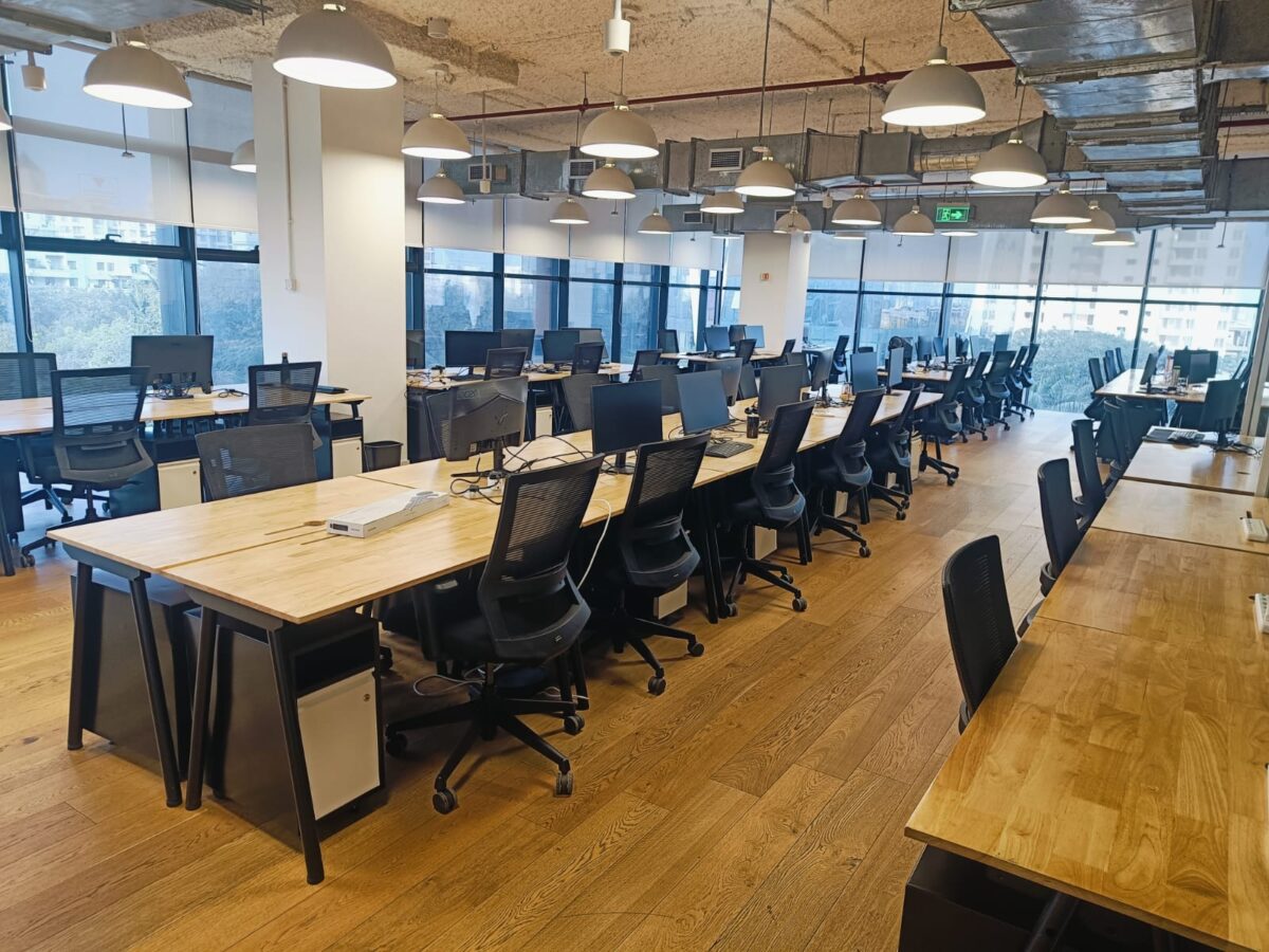 Corporate office interior in Mumbai